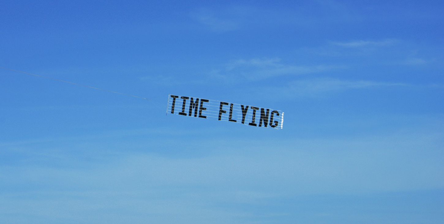 Time flying 02 835 125 v2